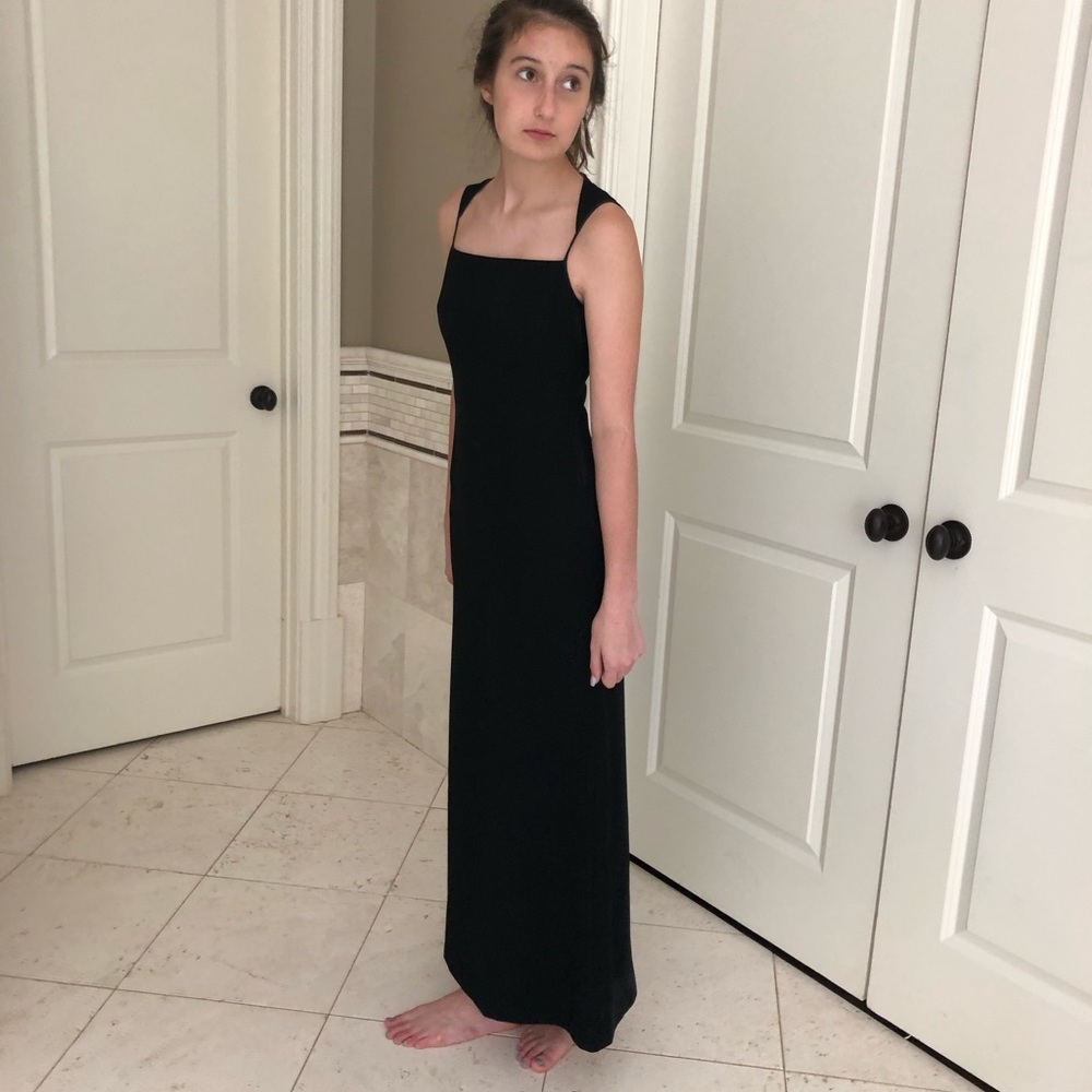 TAHARI Formal Dress